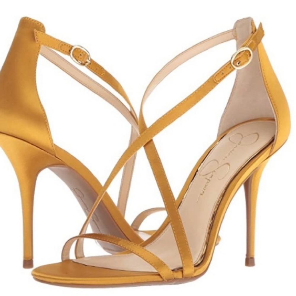 NEW (NIB) Jessica Simpson gold satin sandal heels, size 7.
